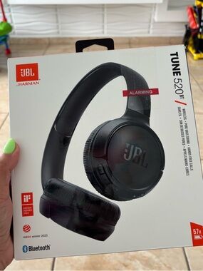 JBL Over-Ear Bluetooth Headphones - Black